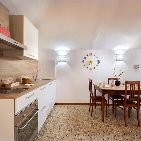 Blueshouse Murri Appartement Bologne